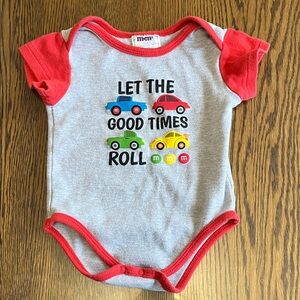 M&M'S Gray and Red Kids Bodysuit with Cars